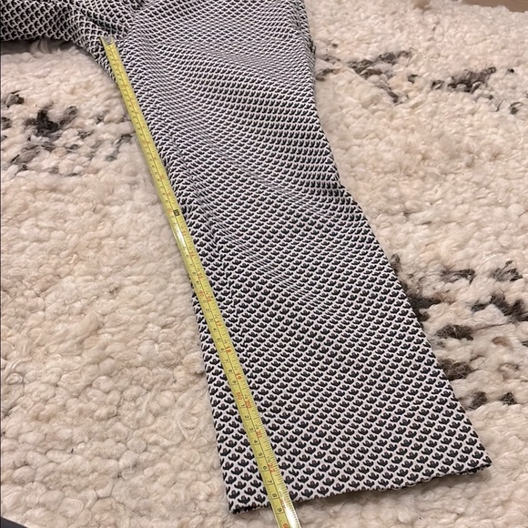 MaxMara Weekend Patterned Pants - Picture 6 of 7